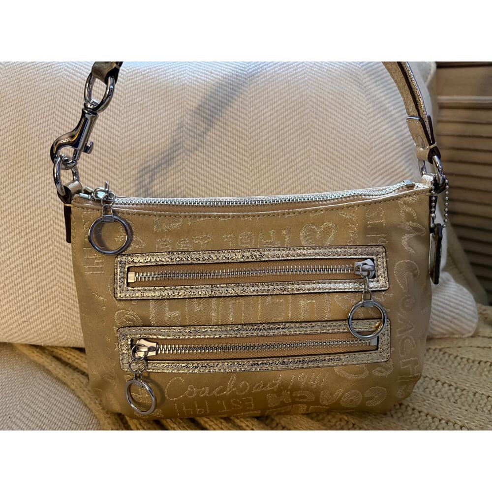 Vintage Y2K Coach Poppy Storypatch Top Handle Pouch Gold 44088
